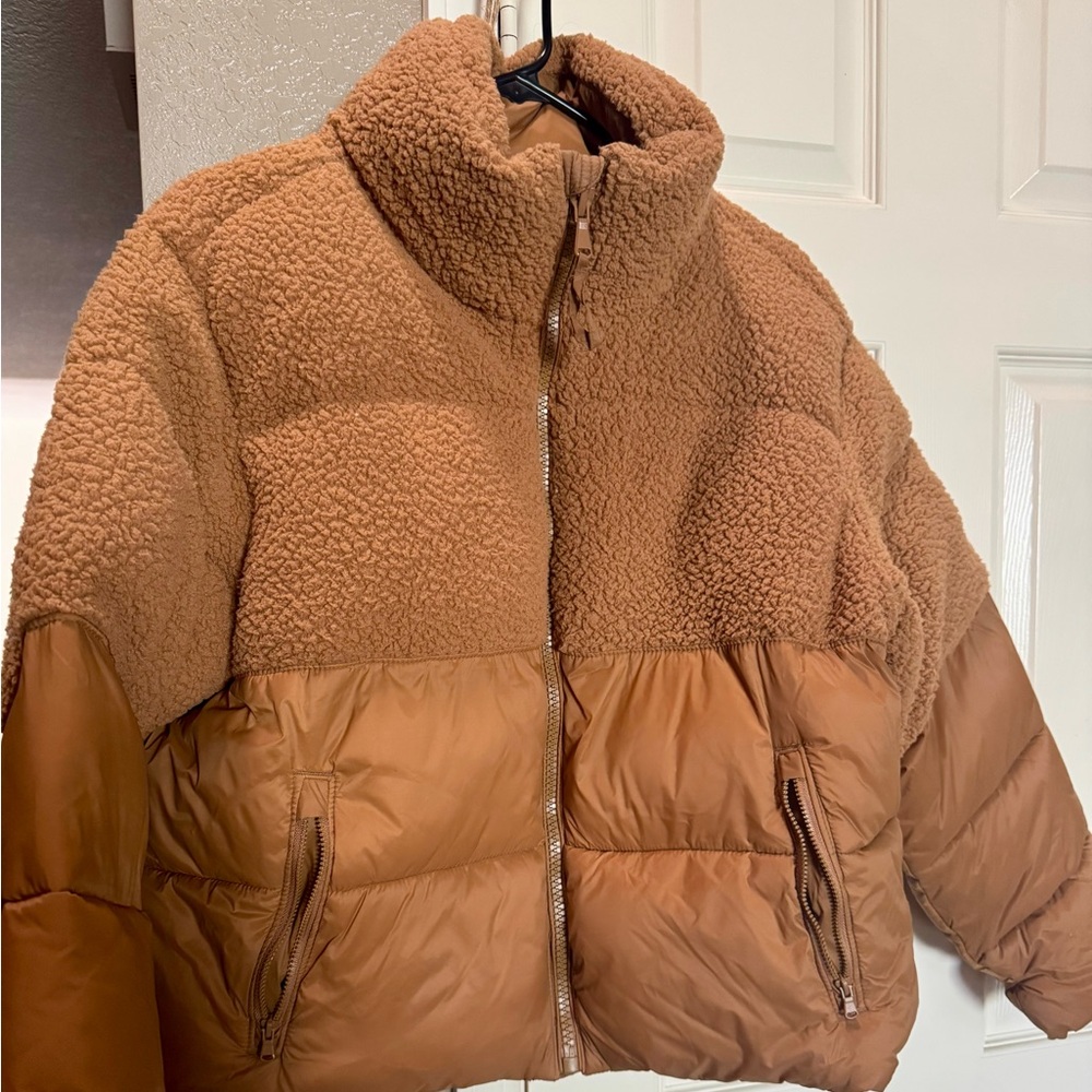 OLD NAVY Puffer Jacket Tan Brown